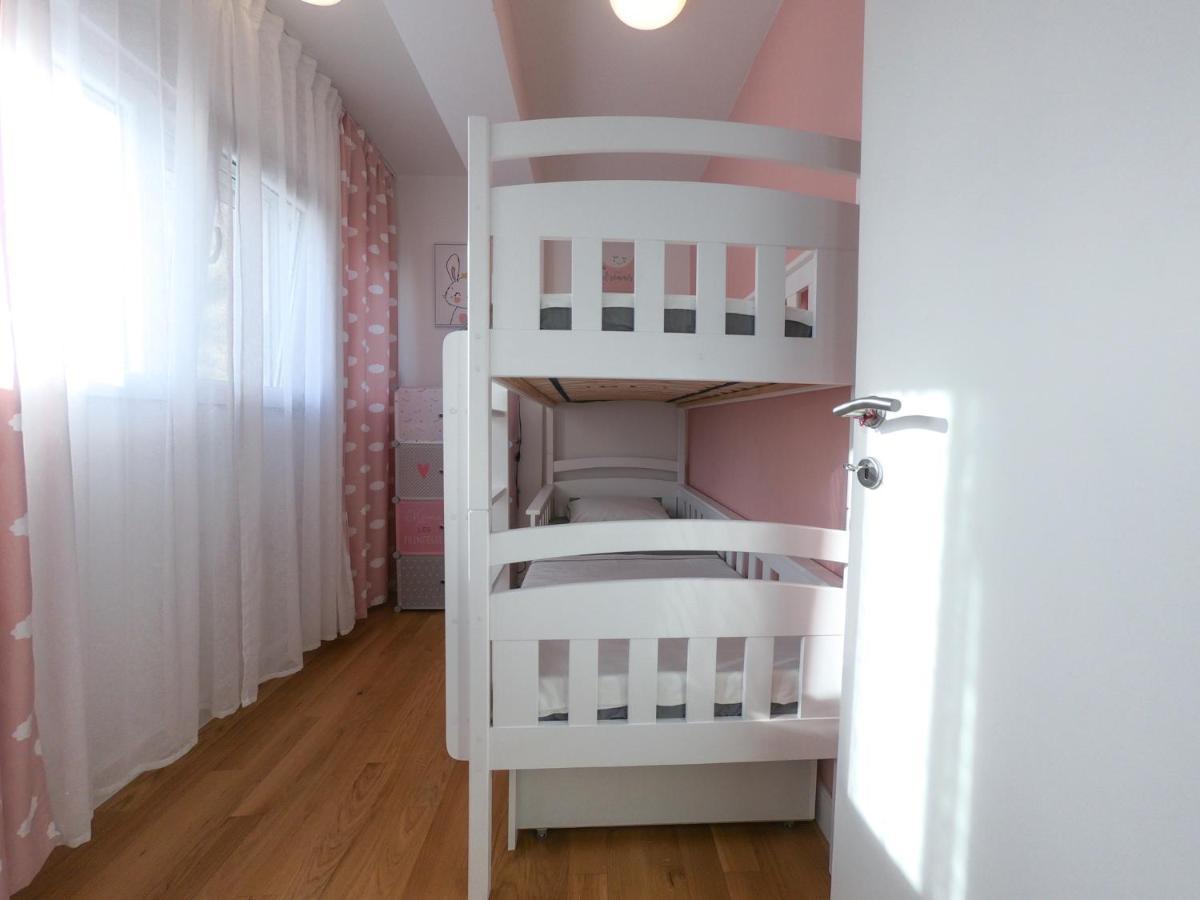 Apartment Elena 자다르 외부 사진